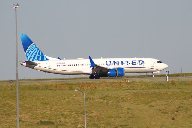 N27268 - Boeing
