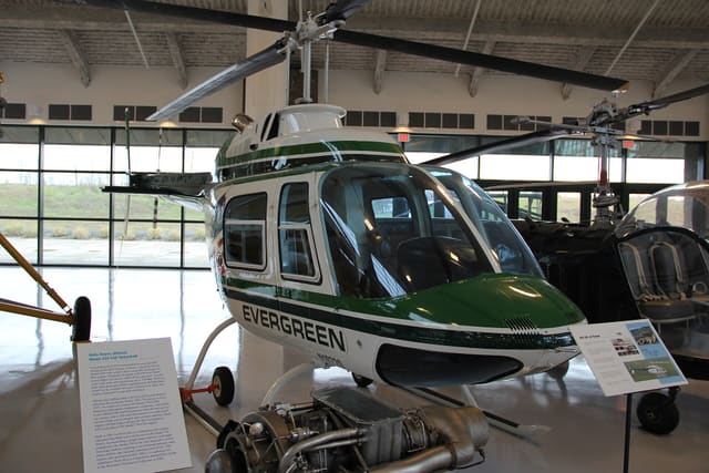 N10729 - Helicopter