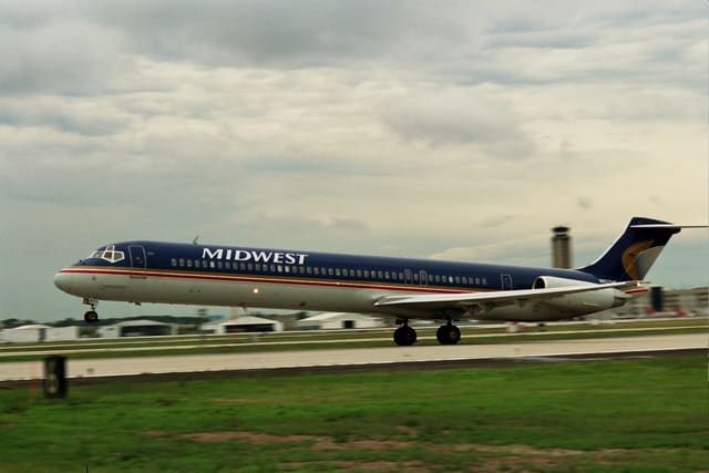 N808ME - Douglas