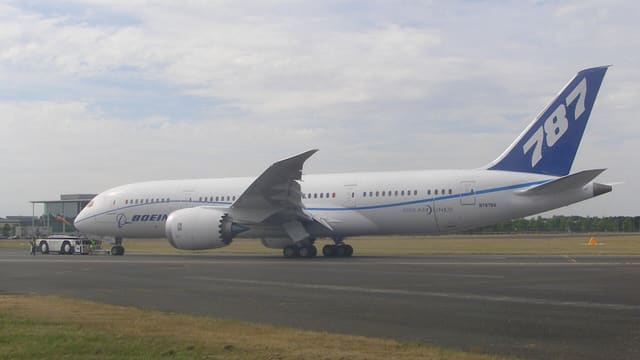 N787BX - Boeing