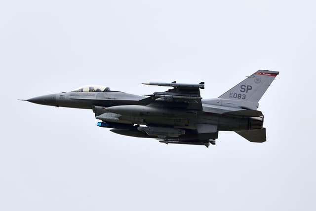  - Single-engine aircraft