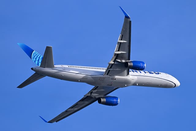 N34137 - Boeing