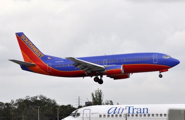 N326SW - Boeing