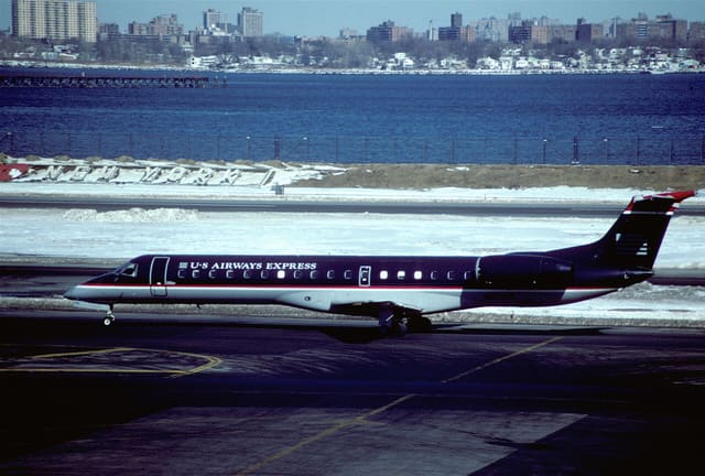 N805NK - Bombardier