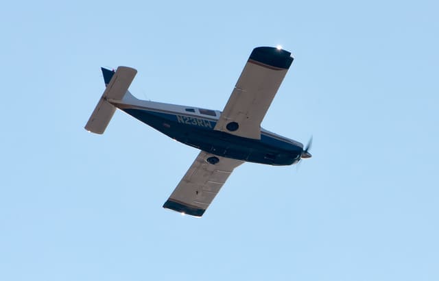 N23RW - Piper