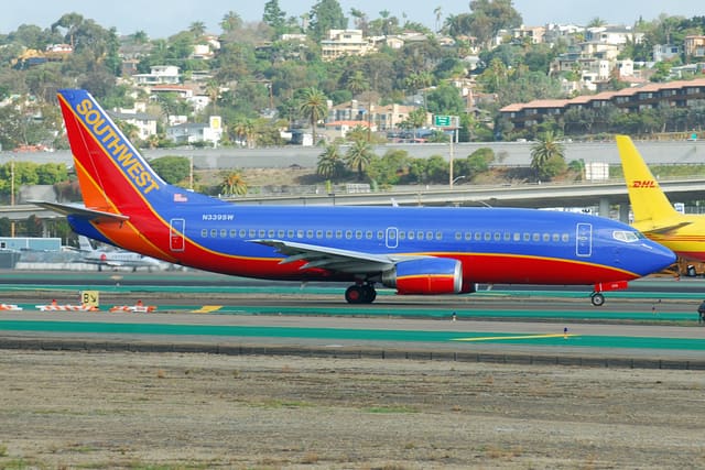 N339SW - Boeing