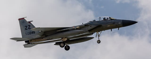  - Twin-engine aircraft