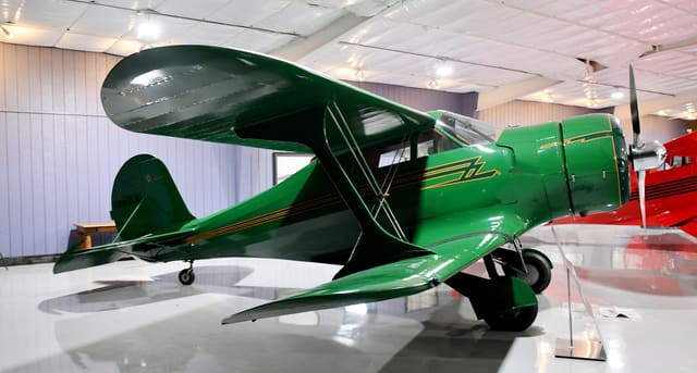 N962W - Beech