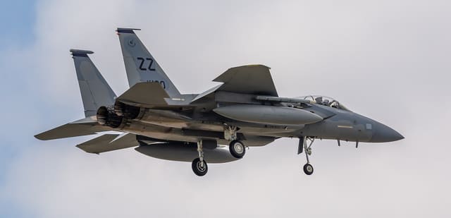  - Twin-engine aircraft