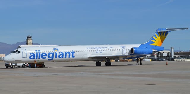N406NV - Twin-engine aircraft