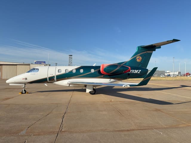 N333KZ - Embraer Phenom 300