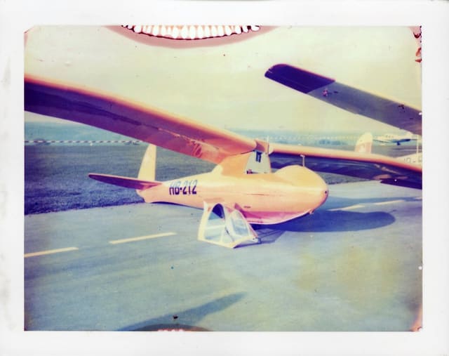 HB-212 - Glider