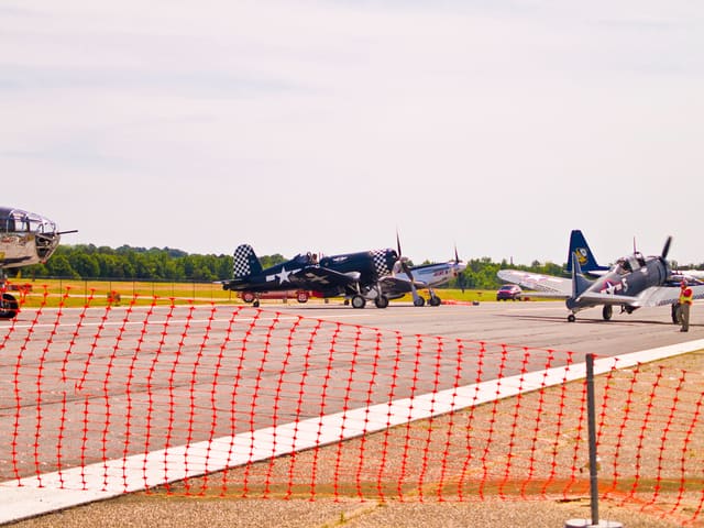 N9964Z - Warbird