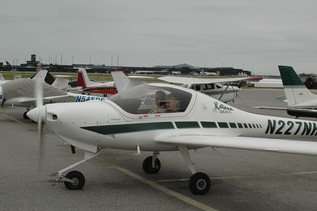 N227NH - Diamond