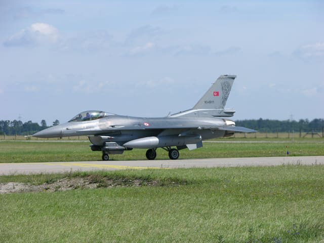  - Single-engine aircraft