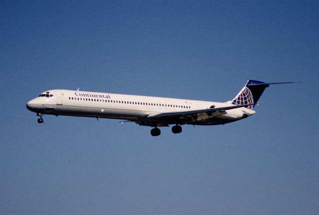 N35888 - Douglas