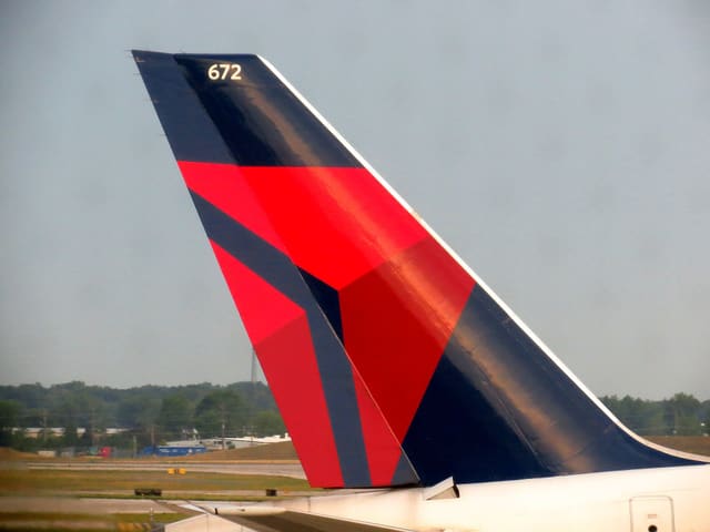 N672DL - Aircraft