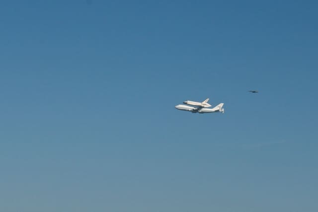  - Twin-engine aircraft