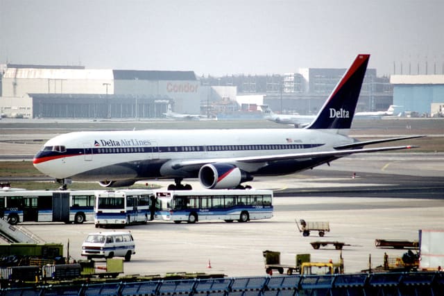 N152DL - Boeing