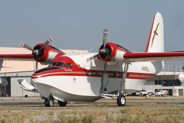 N43GL - Twin-engine aircraft