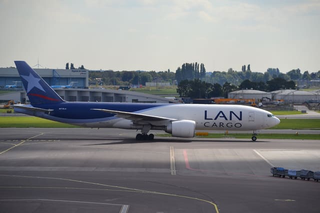 N772LA - Boeing