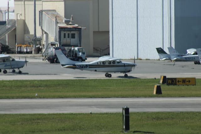 N171TJ - Single-engine aircraft