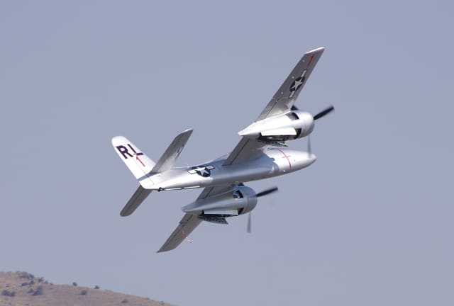  - Twin-engine aircraft