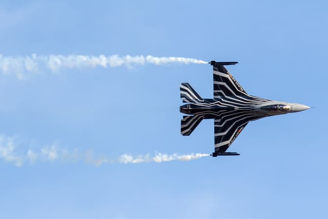  - Single-engine aircraft