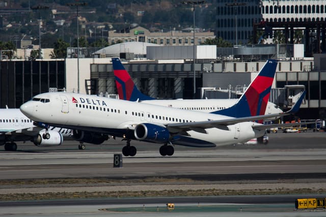 N389DA - Boeing