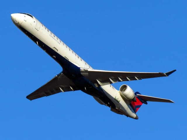 N186PQ - Bombardier