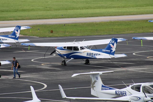 N824ER - Aircraft