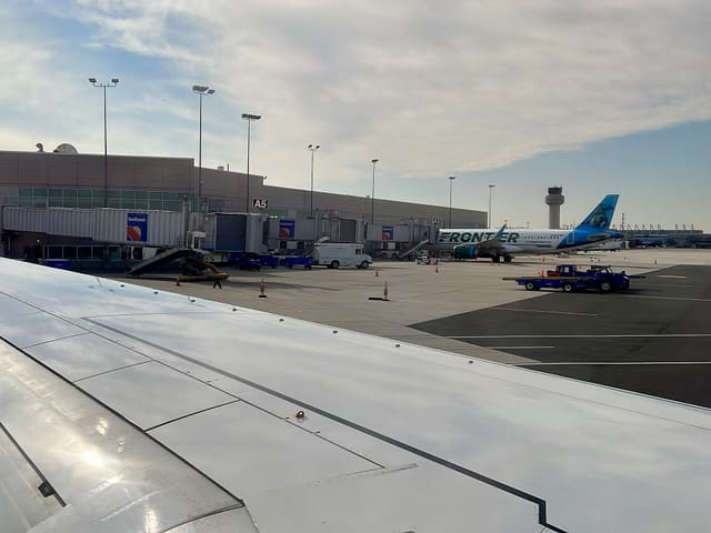 N341FR - Airbus