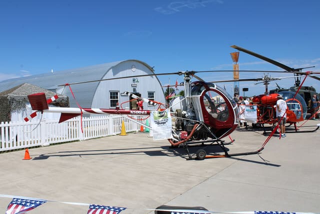 N50045 - Helicopter