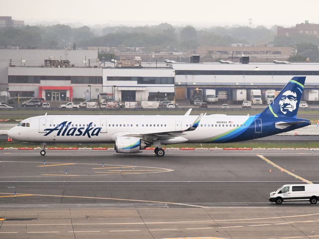 N928VA - Airbus