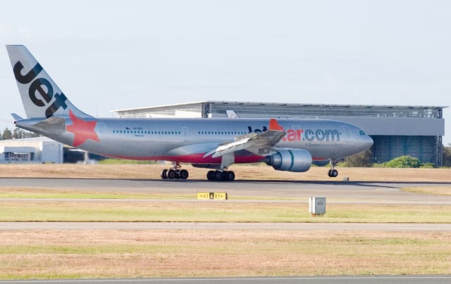 VH-EBA - Airbus