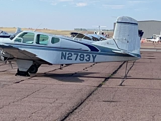 N2793Y - 1958 Beechcraft 95