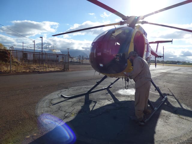 N58251 - Helicopter