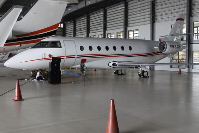 N168RR - Business jet