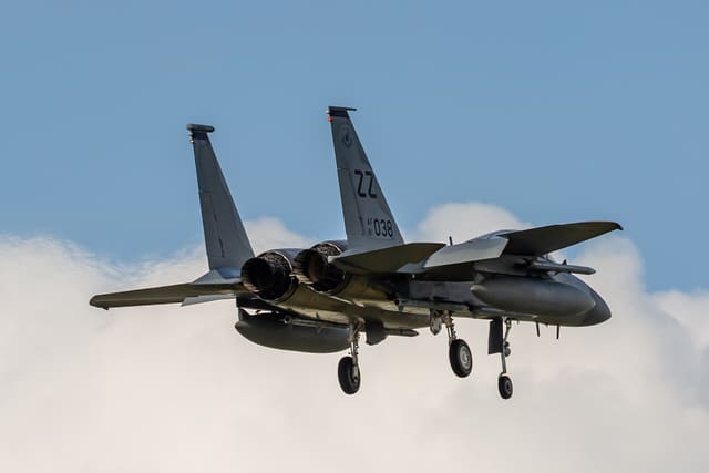  - Twin-engine aircraft