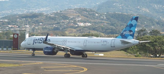 N2084J - Airbus