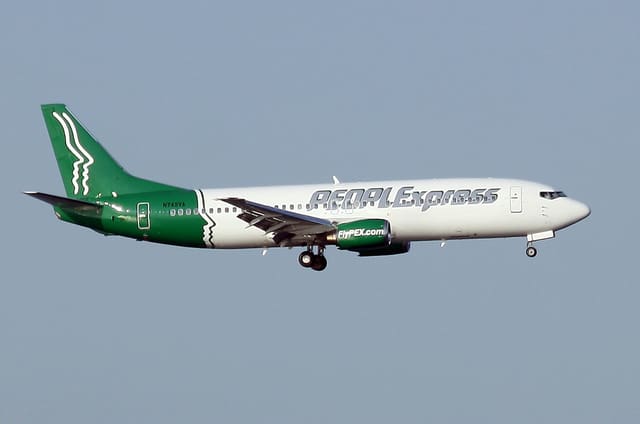 N745VA - Twin-engine aircraft