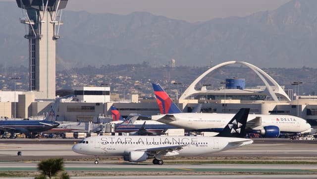 N686TA - Airbus