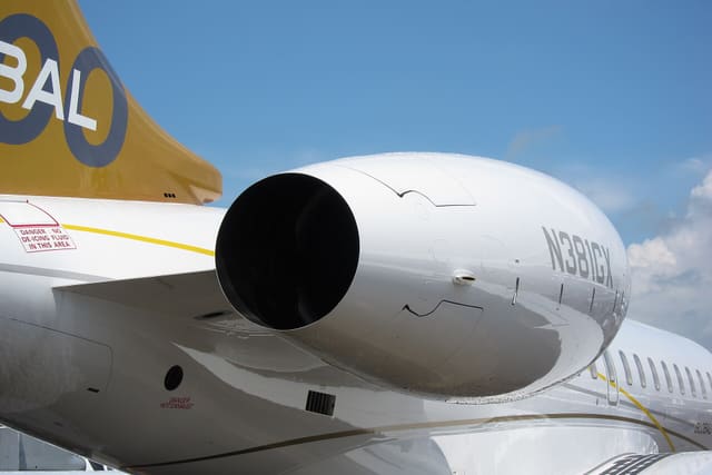 N381GX - Business jet