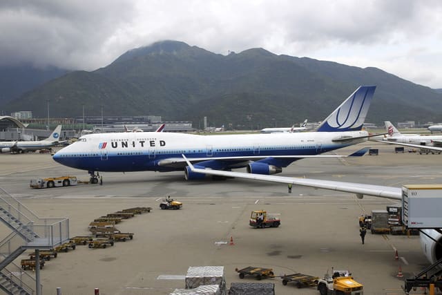 N175UA - Boeing