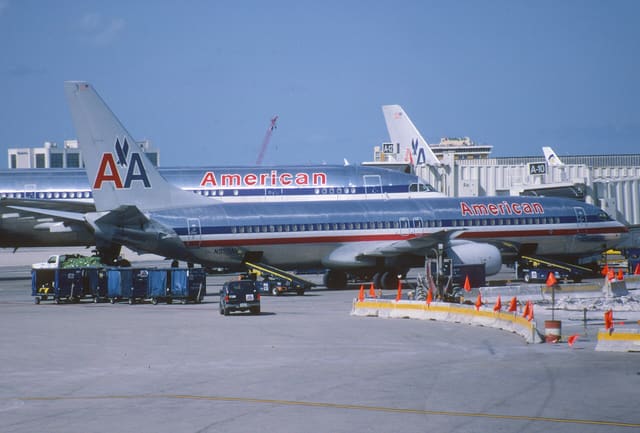 N955AN - Twin-engine aircraft