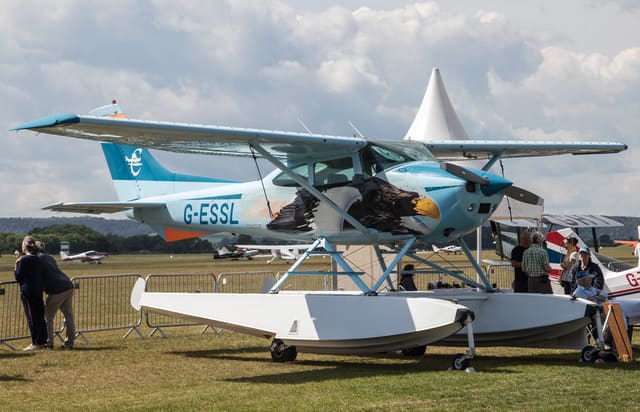 G-ESSL - Cessna