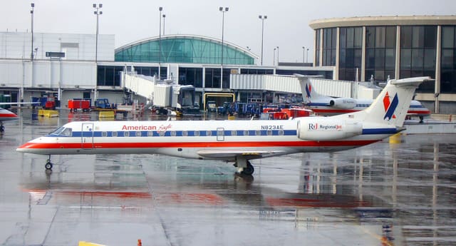 N823AE - Aircraft