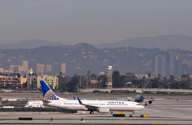 N36207 - Boeing