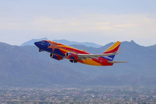 N955WN - Twin-engine aircraft