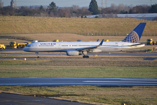 N13138 - Boeing